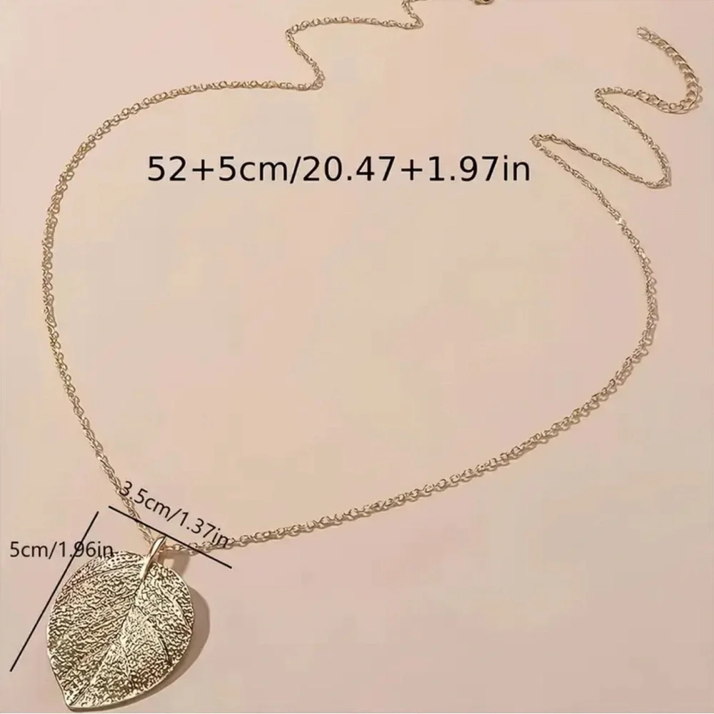 Leaf necklace